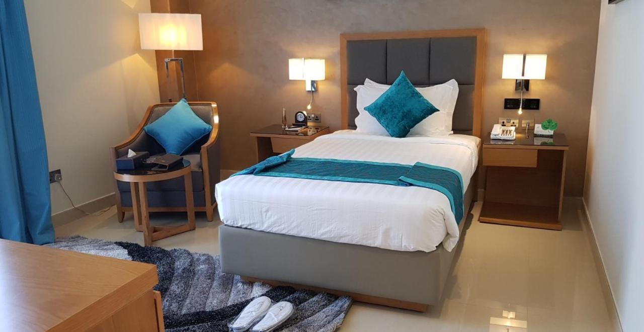 Meshal Hotel Manama Eksteriør billede