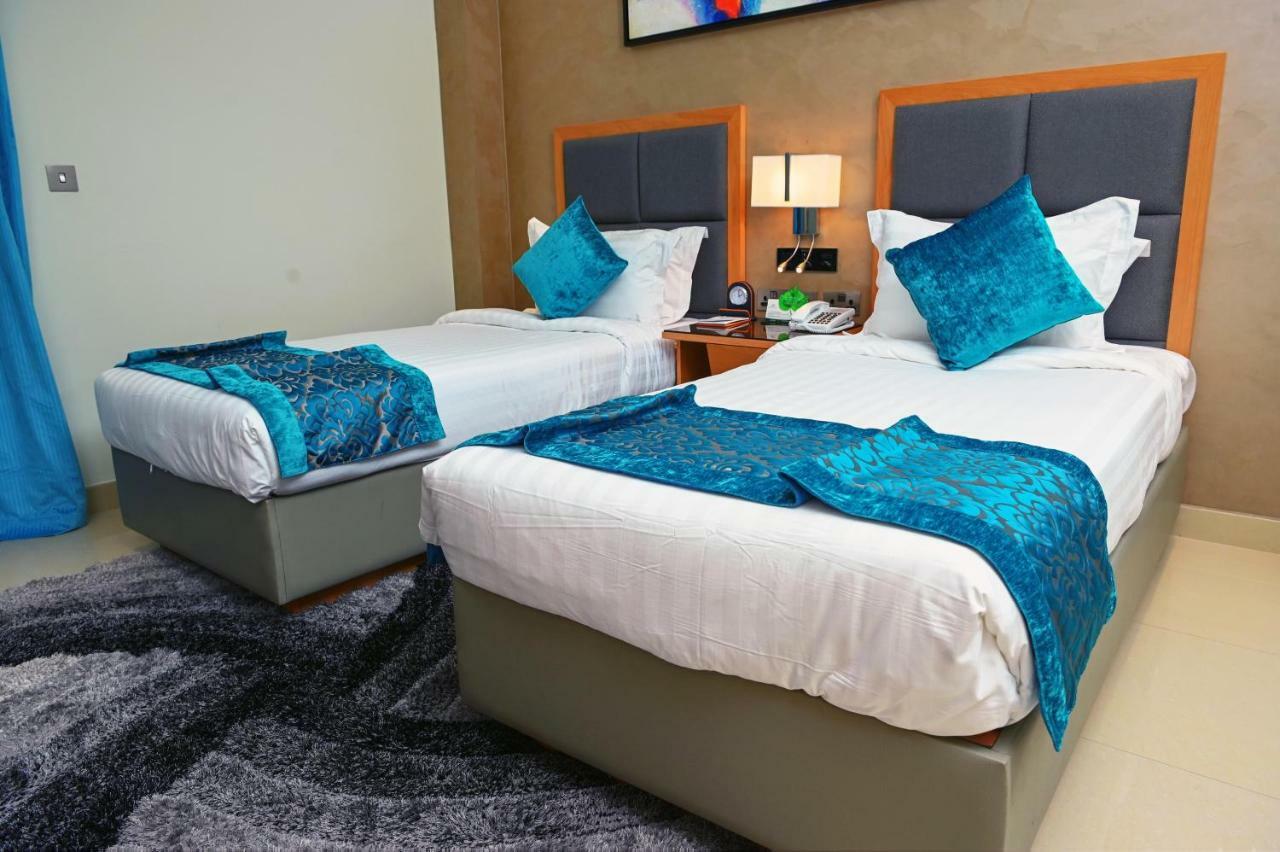 Meshal Hotel Manama Eksteriør billede