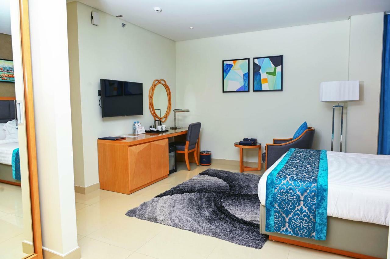 Meshal Hotel Manama Eksteriør billede